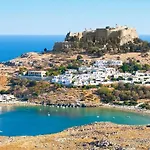 Tharreni's House In Lindos