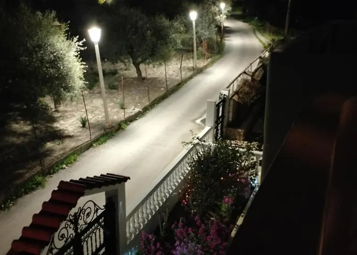 Tharreni's House In Lindos Vlicha (Rhodes)