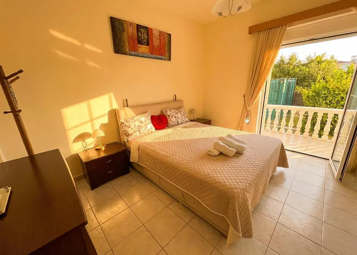 Tharreni's House In Lindos *