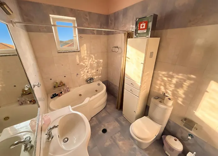 Tharreni's House In Lindos Casa vacanze