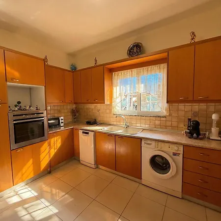 Tharreni's House In Lindos Сasa de vacaciones