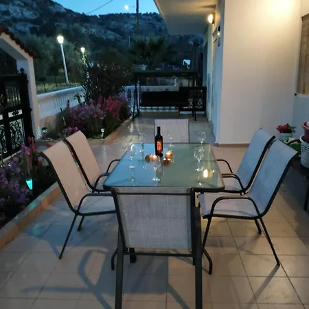 Tharreni House, Pilona Village Vlicha (Rhodes)