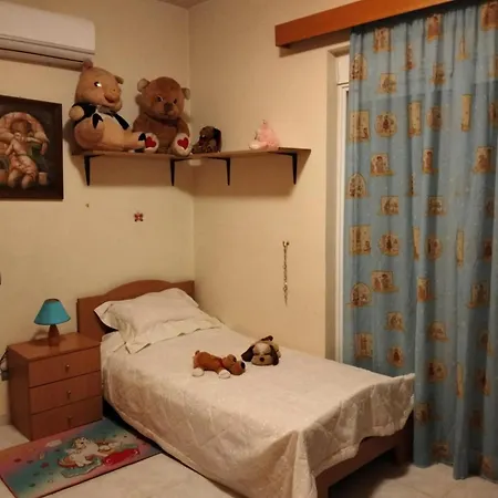 Tharreni House, Pilona Village *