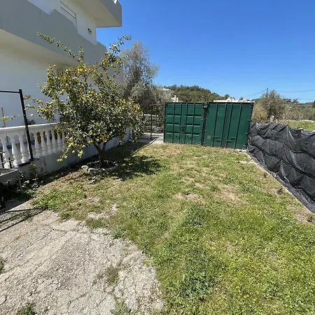 בית נופש Tharreni's House In Lindos Vlicha (Rhodes)