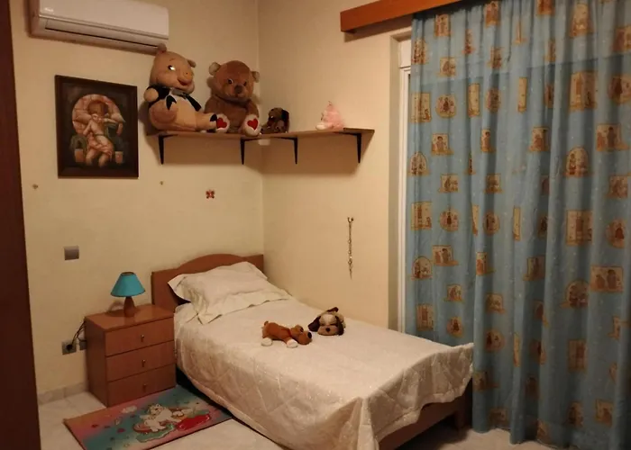 Tharreni House, Pilona Village *